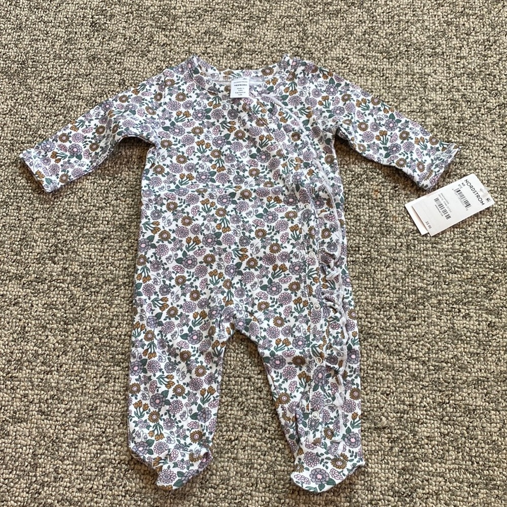 NWT Girls newborn onesie